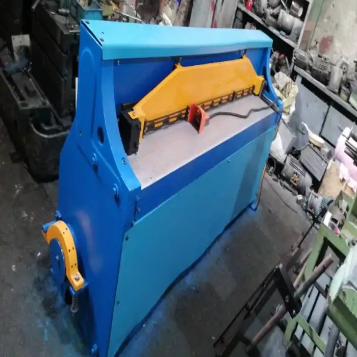 گیوتین ورق بر